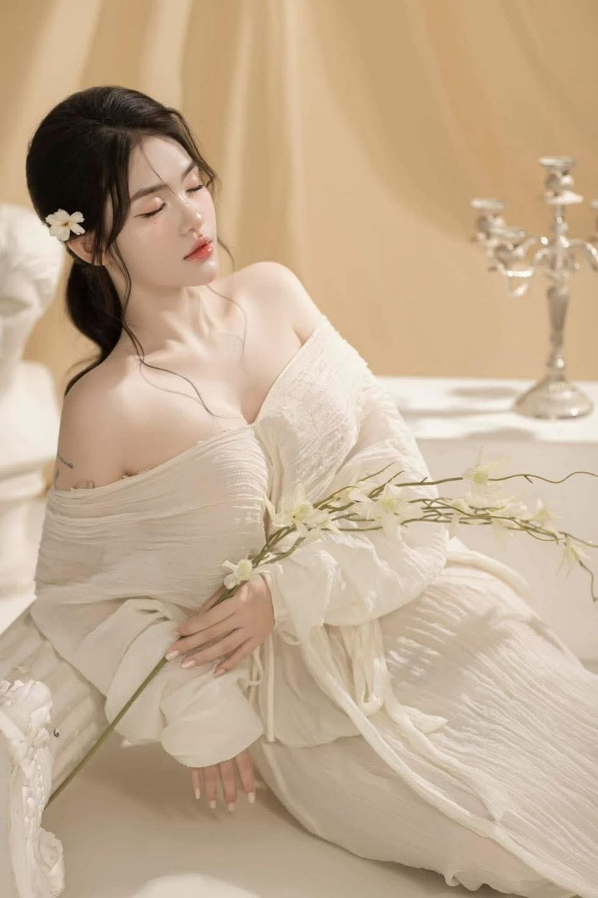 FSDSS-437-C Tiểu không tự chủ và phun nước! Xuất tinh cực khoái bùng nổ và mãnh liệt nhất từ trước đến nay